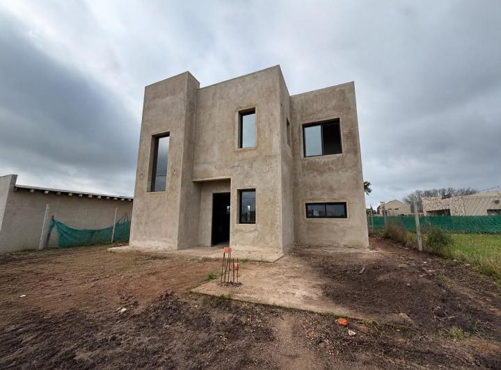 Casa · 190m² · 4 Ambientes