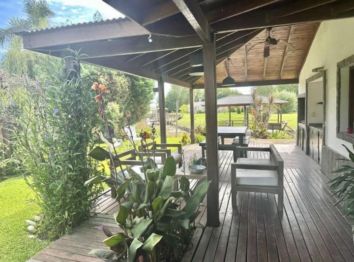 Casa · 267m² · 5 Ambientes