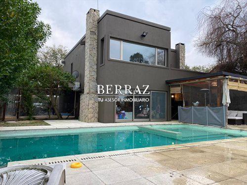 Casa · 280m² · 4 Ambientes · 1 Cochera