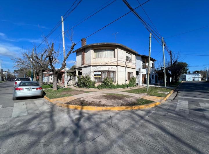 Casa · 155m² · 3 Ambientes · 1 Cochera