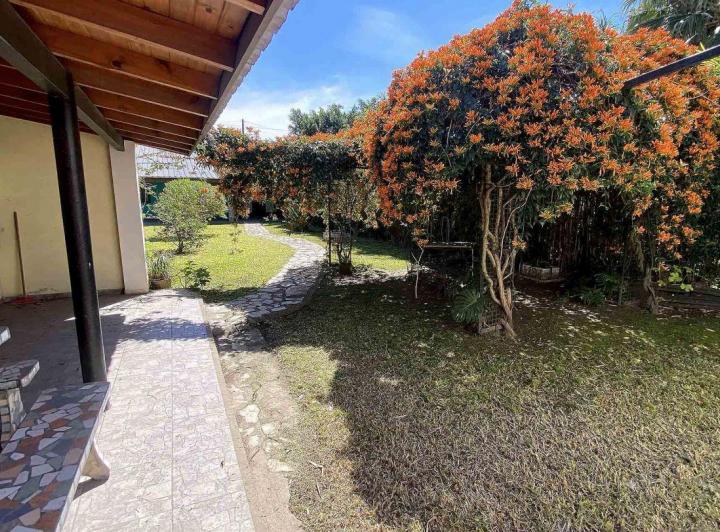 Casa · 167m² · 4 Ambientes · 1 Cochera