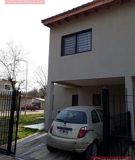 Casa · 95m² · 3 Ambientes · 1 Cochera