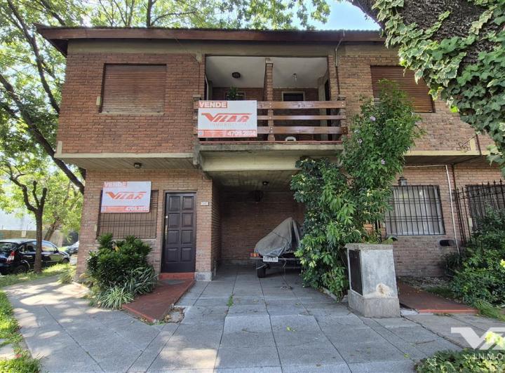 Casa · 69m² · 3 Ambientes · 1 Cochera