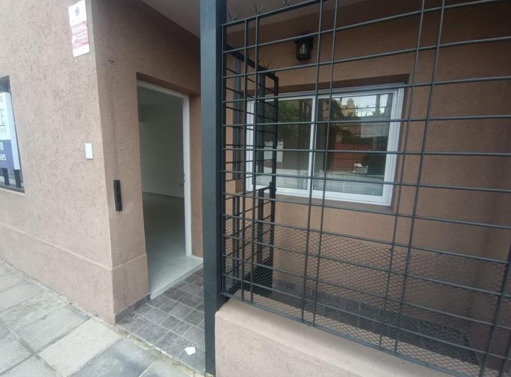 Casa · 117m² · 4 Ambientes · 2 Cocheras
