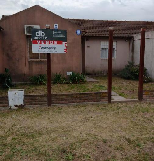 Casa · 94m² · 3 Ambientes · 1 Cochera