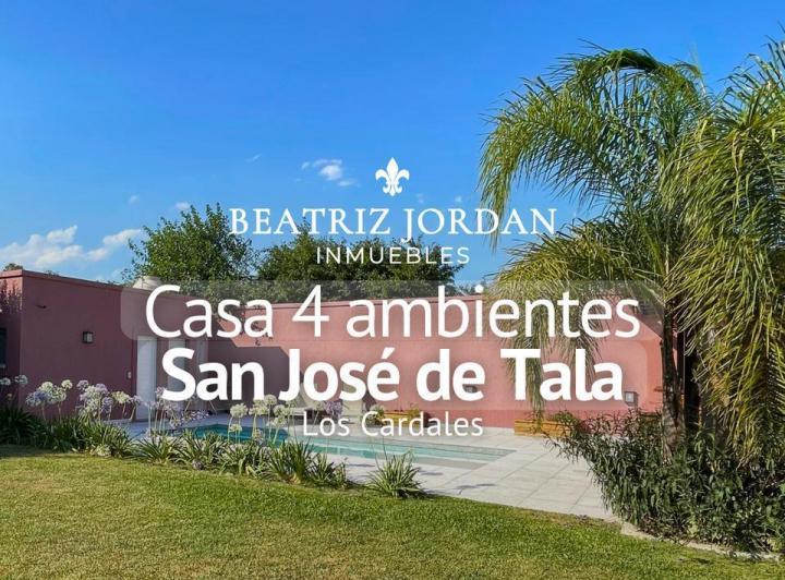 Casa · 135m² · 4 Ambientes · 2 Cocheras