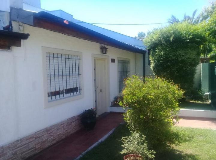 Casa · 120m² · 4 Ambientes · 2 Cocheras