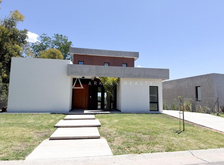 Casa · 168m² · 4 Ambientes