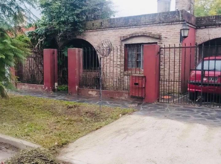 Casa · 120m² · 4 Ambientes · 1 Cochera
