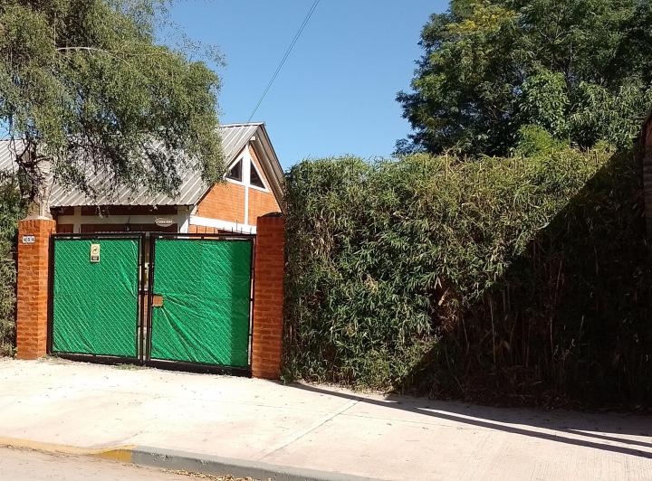 Casa · 80m² · 3 Ambientes · 3 Cocheras