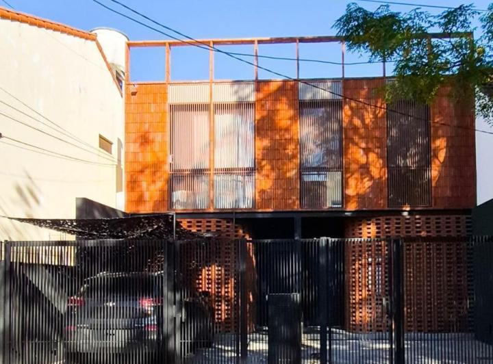Casa · 125m² · 4 Ambientes · 1 Cochera
