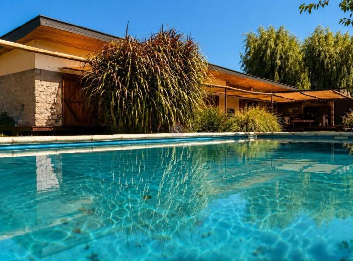 Casa · 128m² · 4 Ambientes · 1 Cochera