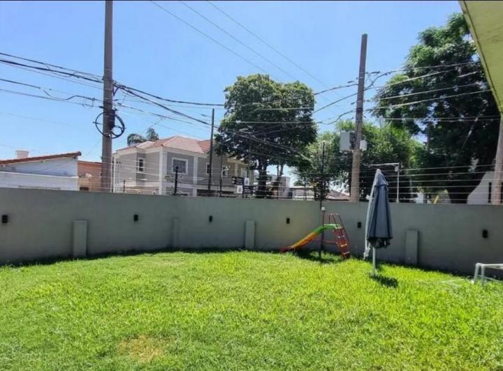 Casa · 190m² · 4 Ambientes · 1 Cochera