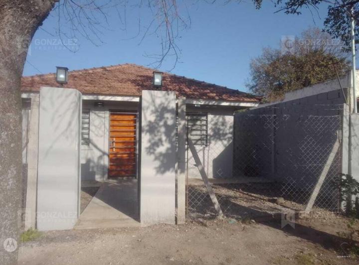 Casa · 150m² · 4 Ambientes · 2 Cocheras
