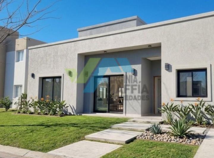 Casa · 143m² · 5 Ambientes