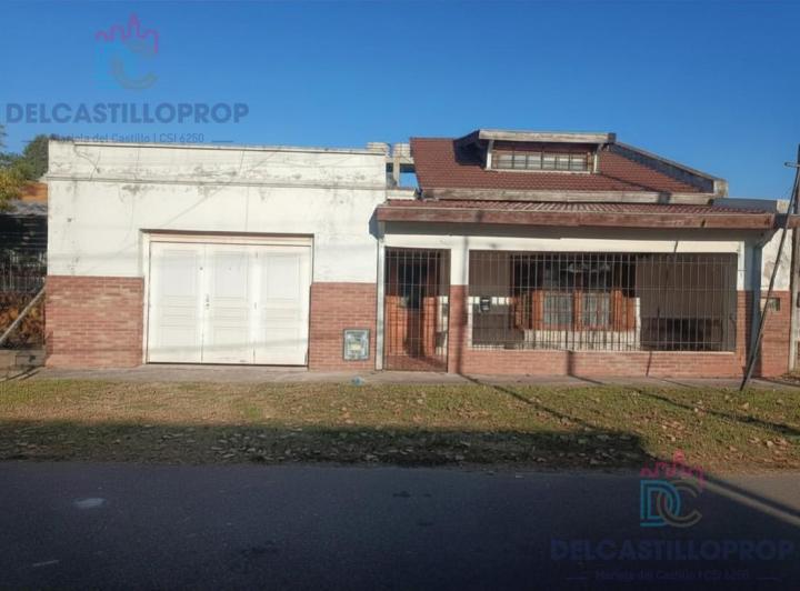 Casa · 175m² · 4 Ambientes · 1 Cochera