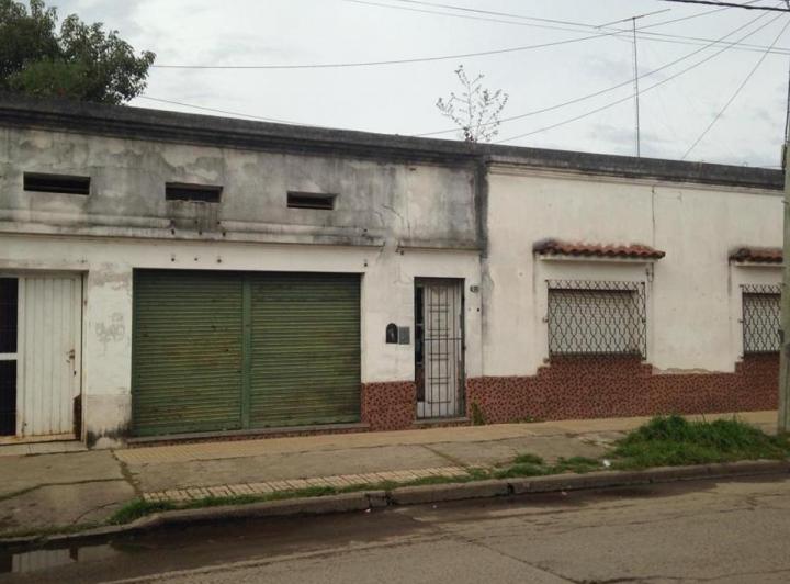 Casa · 1m² · 3 Ambientes · 1 Cochera