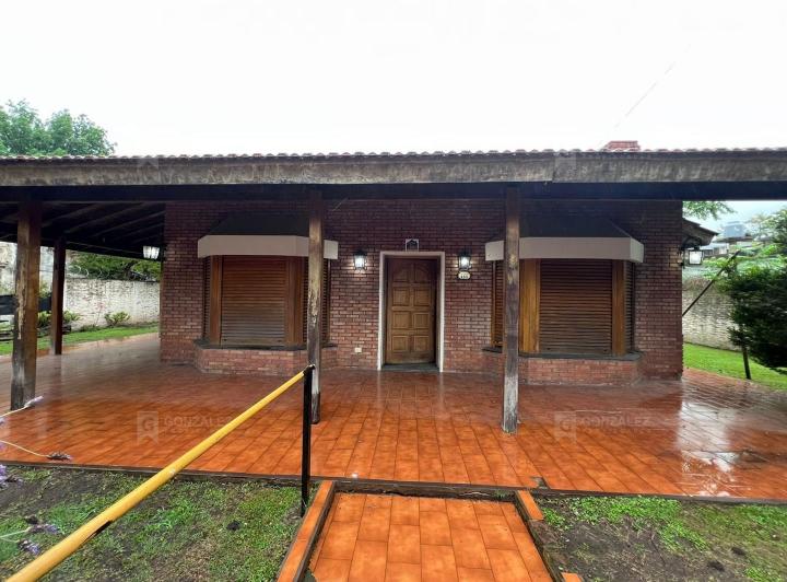 Casa · 150m² · 4 Ambientes · 1 Cochera