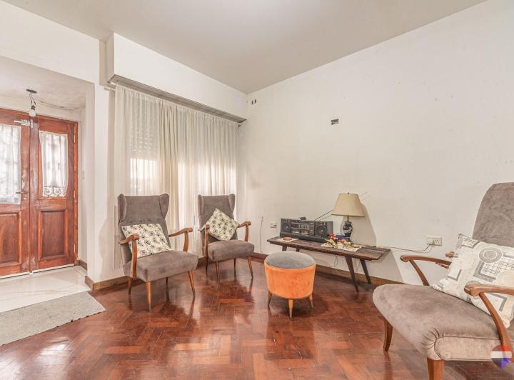 Casa · 78m² · 3 Ambientes · 1 Cochera