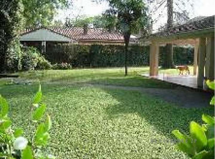 Casa · 334m² · 3 Dormitorios