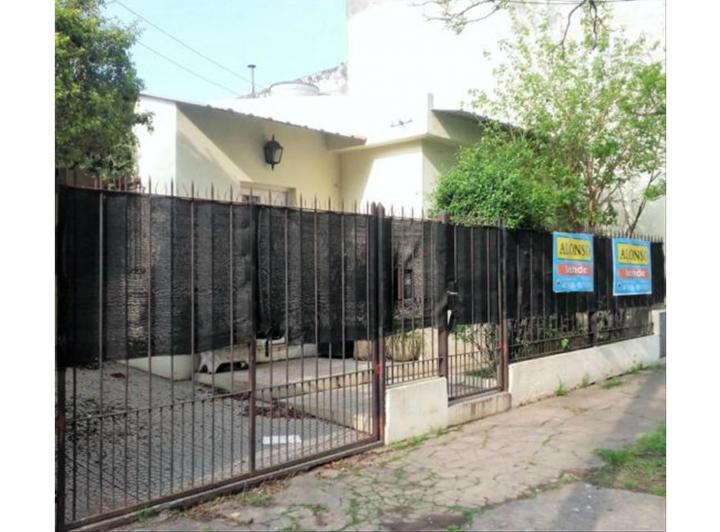 Casa · 78m² · 2 Ambientes · 1 Cochera