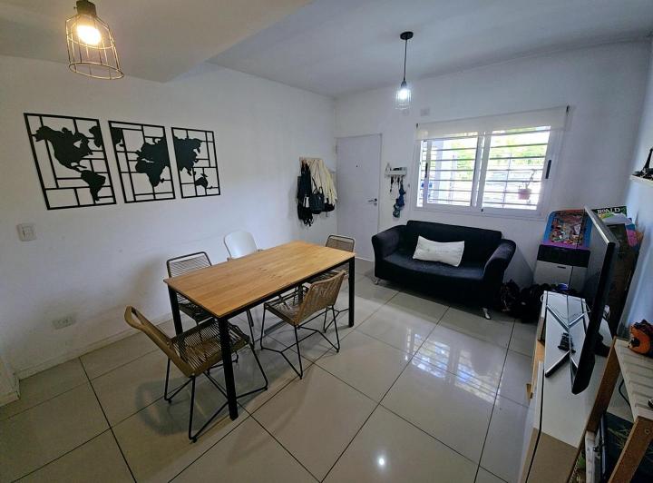 Casa · 88m² · 3 Ambientes · 1 Cochera