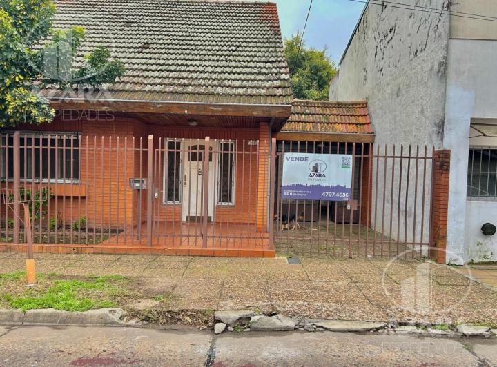 Casa · 190m² · 4 Ambientes · 2 Cocheras
