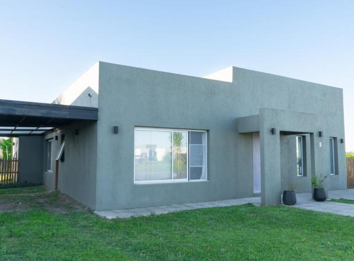 Casa · 120m² · 4 Ambientes · 2 Cocheras