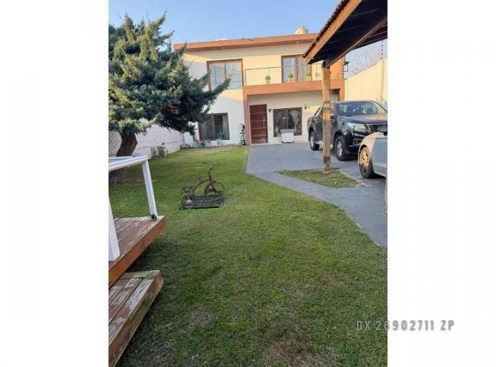 Casa · 150m² · 4 Ambientes · 1 Cochera