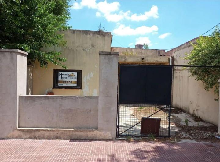 Casa · 176m² · 3 Ambientes · 1 Cochera