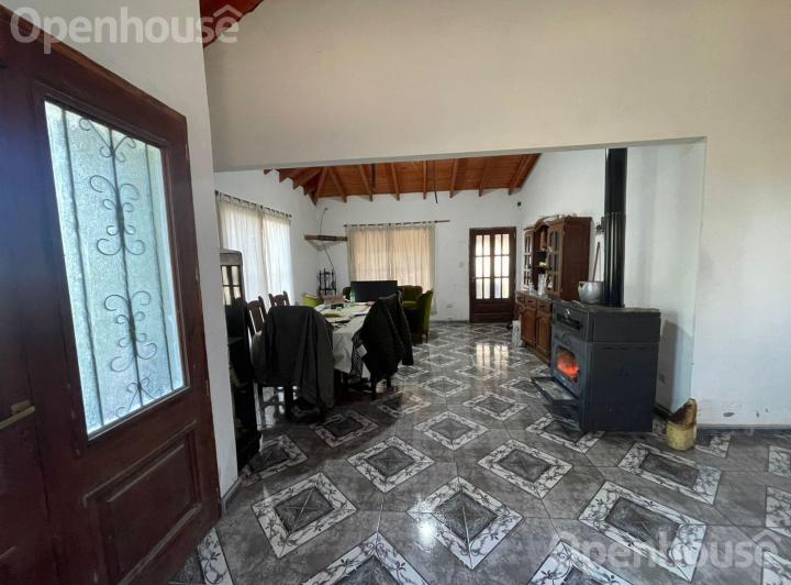 Casa · 159m² · 4 Ambientes · 1 Cochera