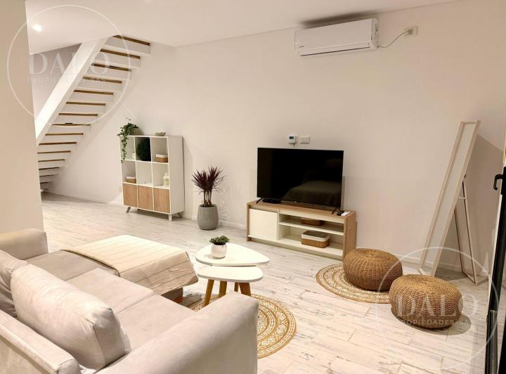 Casa · 650m² · 4 Ambientes