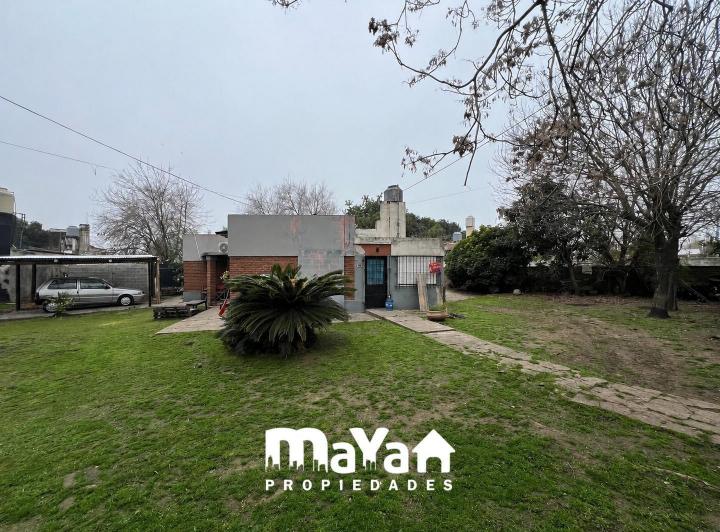 Casa · 130m² · 3 Ambientes · 2 Cocheras