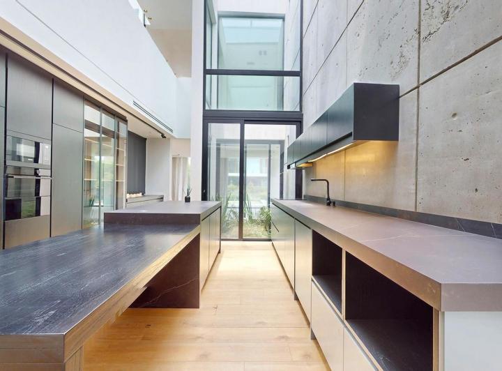 Casa · 503m² · 5 Ambientes · 2 Cocheras