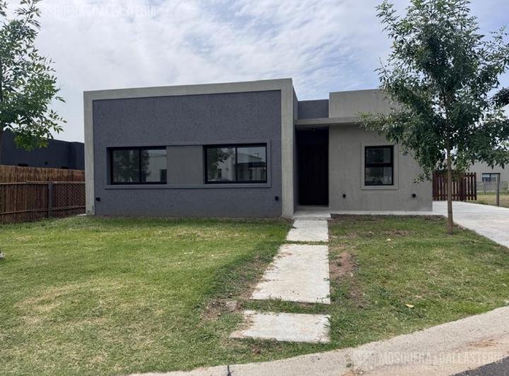Casa · 560m² · 4 Ambientes
