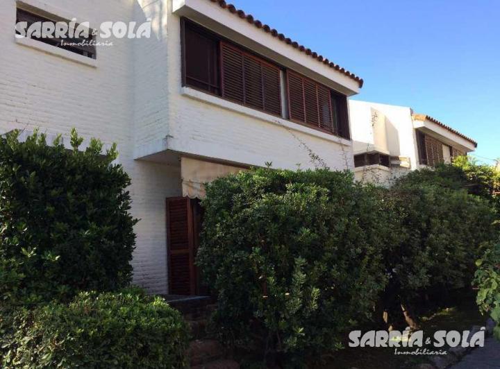 Casa · 90m² · 3 Ambientes · 1 Cochera