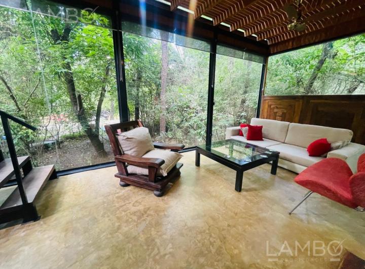Casa · 140m² · 5 Ambientes