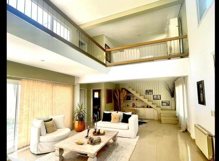 Casa · 248m² · 5 Ambientes
