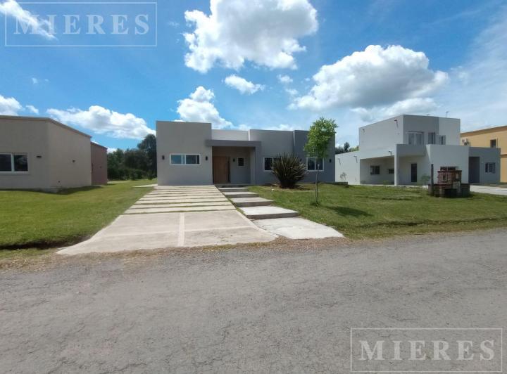 Casa · 171m² · 4 Ambientes