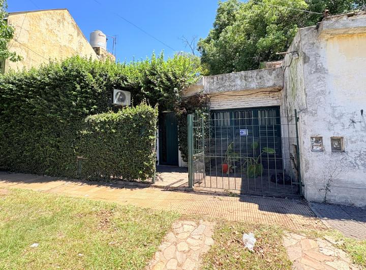 Casa · 85m² · 2 Ambientes · 1 Cochera