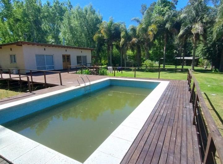 Casa · 200m² · 4 Ambientes