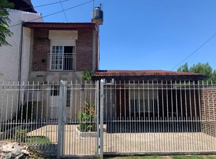 Casa · 116m² · 3 Ambientes · 1 Cochera