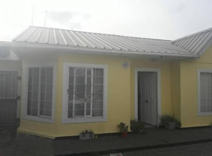 Casa · 99m² · 3 Dormitorios
