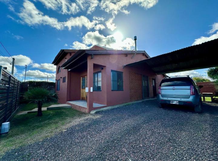 Casa · 120m² · 4 Ambientes · 4 Cocheras