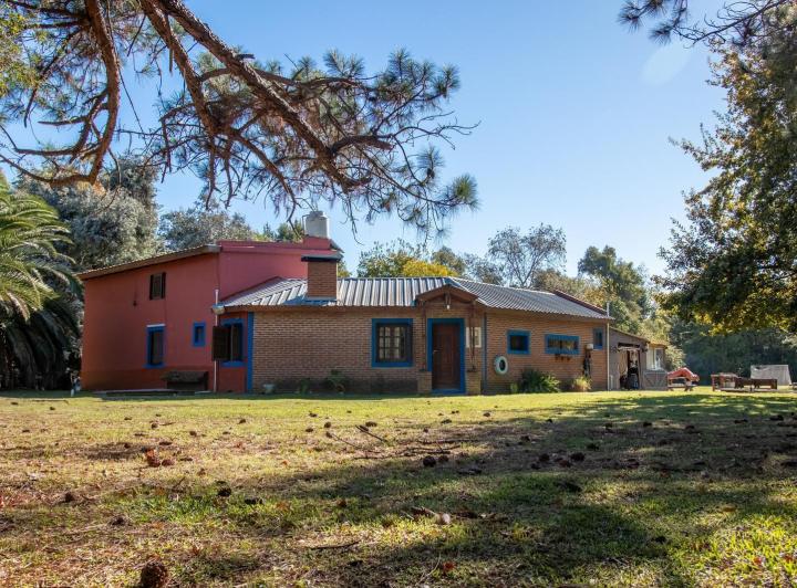 Casa · 160m² · 5 Ambientes · 2 Cocheras