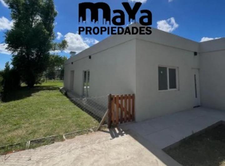Casa · 185m² · 4 Ambientes · 3 Cocheras