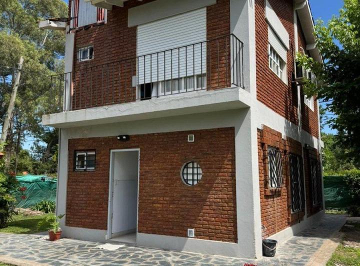 Casa · 112m² · 3 Ambientes · 2 Cocheras