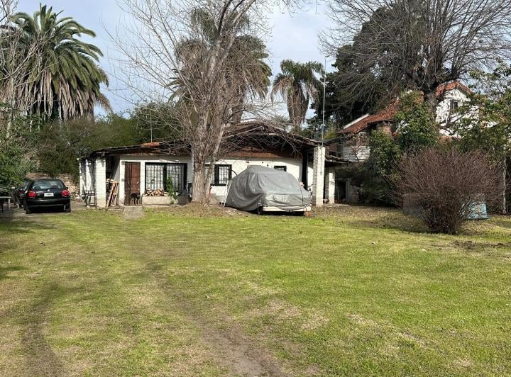 Casa · 130m² · 4 Ambientes · 4 Cocheras