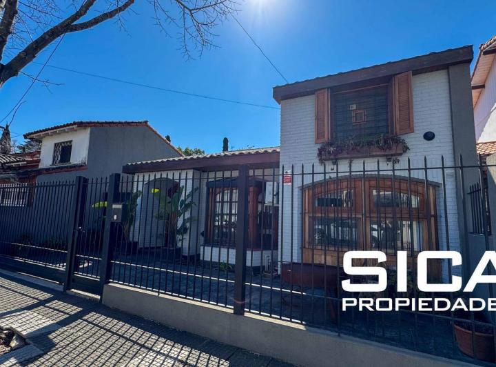 Casa · 140m² · 5 Ambientes · 1 Cochera