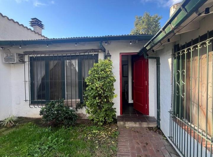Casa · 187m² · 4 Ambientes · 1 Cochera